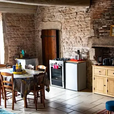 Grand logement (+ jardin surélevé)