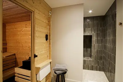 Salle de bains dans l'établissement Le Clos des Rosiers