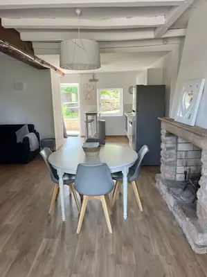 Cuisine ou kitchenette dans l'établissement Gîte Le Polochon