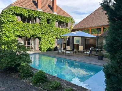 Piscine de l'établissement Maison coup de cœur ou située à proximité