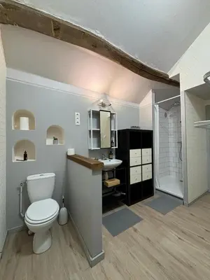 Cuisine ou kitchenette dans l'établissement La Maison du bonheur - Gîte RULINA - Corancy