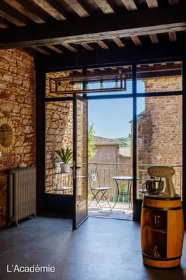 Balcon ou terrasse dans l'établissement L'ACADEMIE
