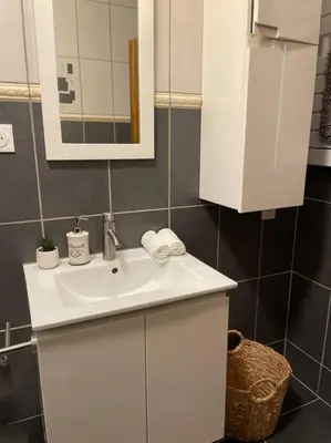 Salle de bains dans l'établissement La maison douce