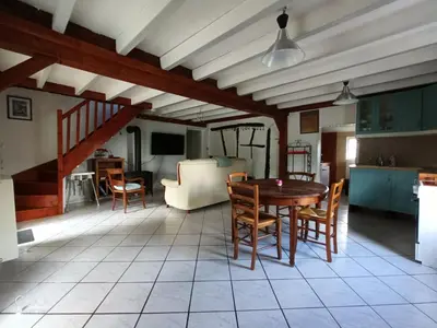 Coin salon dans l'établissement Maison Bressanne