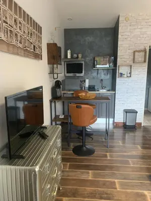 Cuisine ou kitchenette dans l'établissement Gîtes de cahuzac