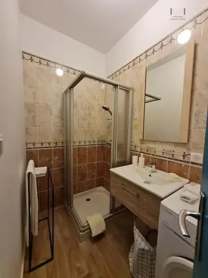 Salle de bains dans l'établissement Art déco
