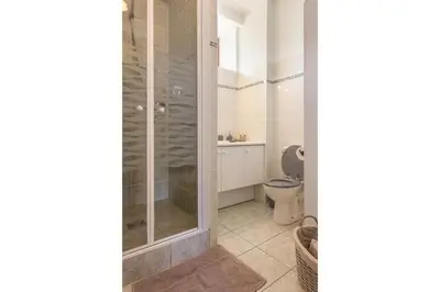 Salle de bains dans l'établissement Les Trois Faisans