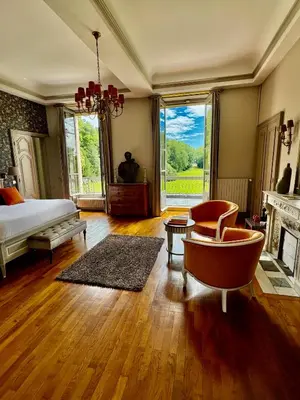 Un ou plusieurs lits dans un hébergement de l'établissement CHATEAU DE QUINCEY