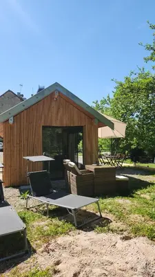 Jardin de l'établissement Lodge du Château de Feschaux