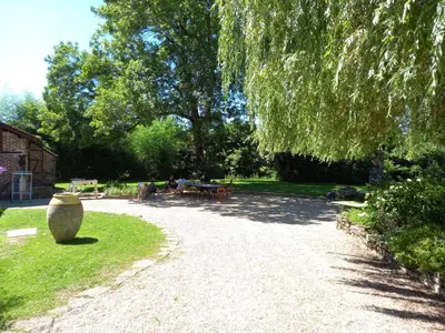 Jardin de l'établissement Moulin de Sauvagette