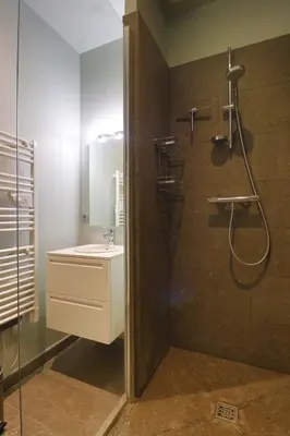 Salle de bains dans l'établissement Le Chalet Saint Vincent