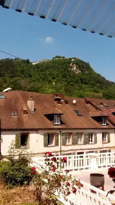 Vue générale sur la montagne ou vue sur la montagne depuis l'appartement