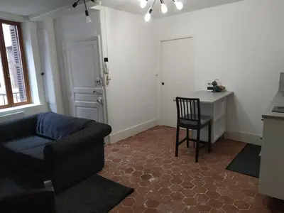 Coin salon dans l'établissement Le cosy
