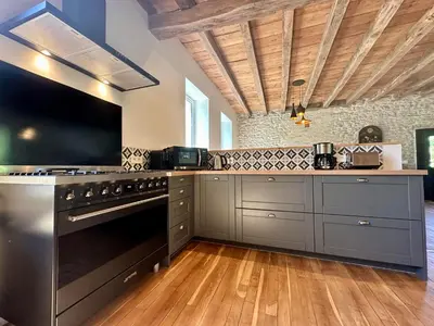 Cuisine ou kitchenette dans l'établissement La Forge 8 Personnes