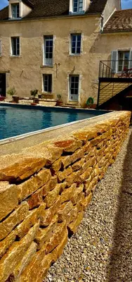 Piscine de l'établissement La Chambre du Clos - Meursault ou située à proximité