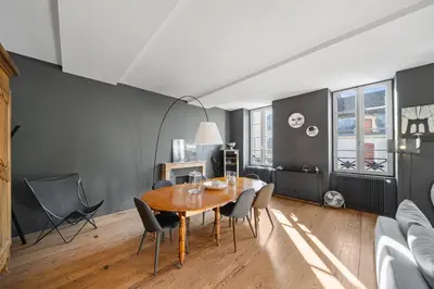 Coin salon dans l'établissement Chez Flo