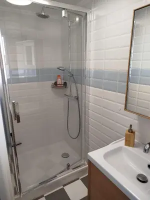Salle de bains dans l'établissement Appartement plein centre avec terrasse