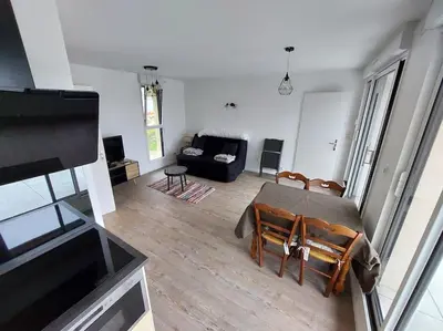 Télévision ou salle de divertissement dans l'établissement Studio entre Beaune et Dijon