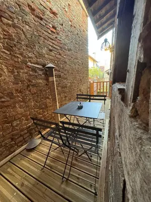 Balcon ou terrasse dans l'établissement Les chambres Tonics