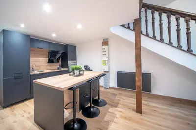 Cuisine ou kitchenette dans l'établissement MyAppart71 - POP - Appartement en Coeur de Ville