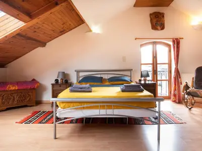 Un ou plusieurs lits dans un hébergement de l'établissement Holiday Home Le Noyer by Interhome