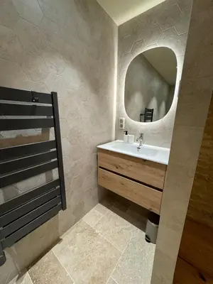 Salle de bains dans l'établissement Le Clos de la Chapelle