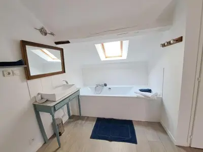 Salle de bains dans l'établissement L'atelier