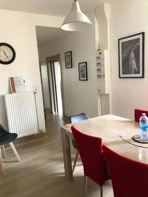 Coin salon dans l'établissement Au passage