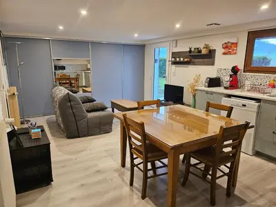 Cuisine ou kitchenette dans l'établissement Serge'House