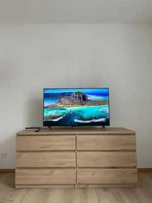 Télévision ou salle de divertissement dans l'établissement Studio des Combes