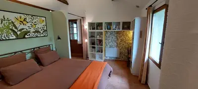 Coin salon dans l'établissement Gîte La Chaume
