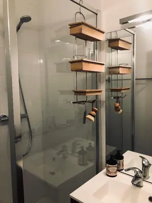 Salle de bains dans l'établissement Petit appartement douillet, centre historique de Dijon