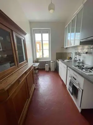 Cuisine ou kitchenette dans l'établissement La Vie Dijonnaise