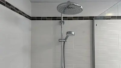 Salle de bains dans l'établissement La Traige du Midi