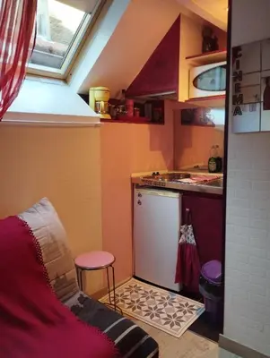 Cuisine ou kitchenette dans l'établissement Doubs séjour Studio4