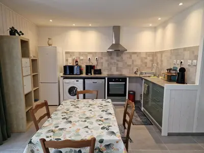 Cuisine ou kitchenette dans l'établissement Votre gîte au Domaine du Lynx
