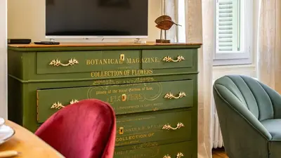 Télévision ou salle de divertissement dans l'établissement Rameau - Authentique et confort
