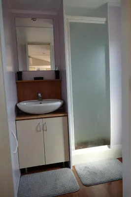 Salle de bains dans l'établissement La lodge de l'étoile du berger