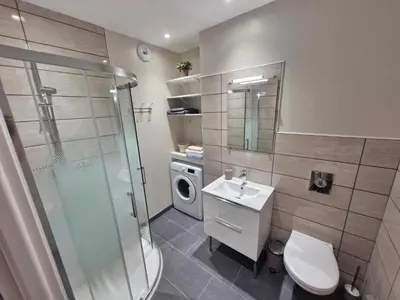 Salle de bains dans l'établissement Maison de la Butte de Thil
