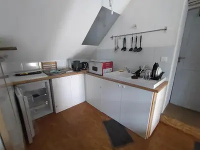 Cuisine ou kitchenette dans l'établissement Gite meublé 6 personnes 2 étoiles Haute Cote d'or Proche des merveilles touristiques
