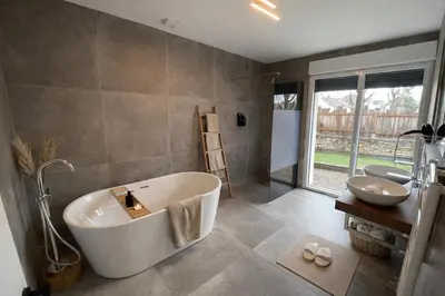 Salle de bains dans l'établissement La Maison de la Mare