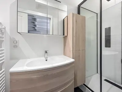 Salle de bains dans l'établissement Séjour Authentique à Baubigny