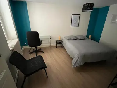 Un ou plusieurs lits dans un hébergement de l'établissement Appartement centre ville Charolles