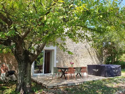 Jardin de l'établissement Gîte Le Pavillon Vougeot - Romanée - SPA
