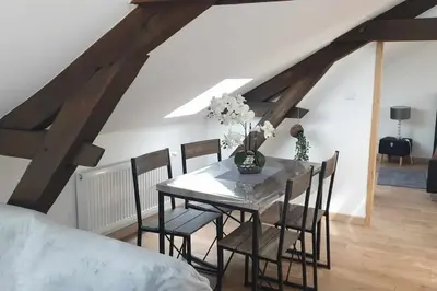 Coin salon dans l'établissement l' immeuble Booking à Chalon sur Saône