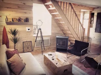 Coin salon dans l'établissement La Petite Maison