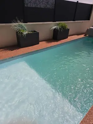 Piscine de l'établissement 1001nuits dijon ou située à proximité