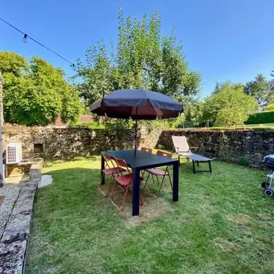 Maisonnette avec jardin