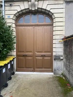 Plan de l'établissement Chambre avec salle de bain privative, Louhans Centre Ville