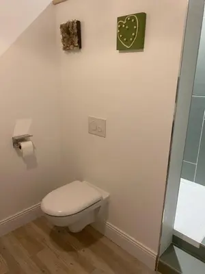 Salle de bains dans l'établissement Chambre avec salle de bain privative, Louhans Centre Ville